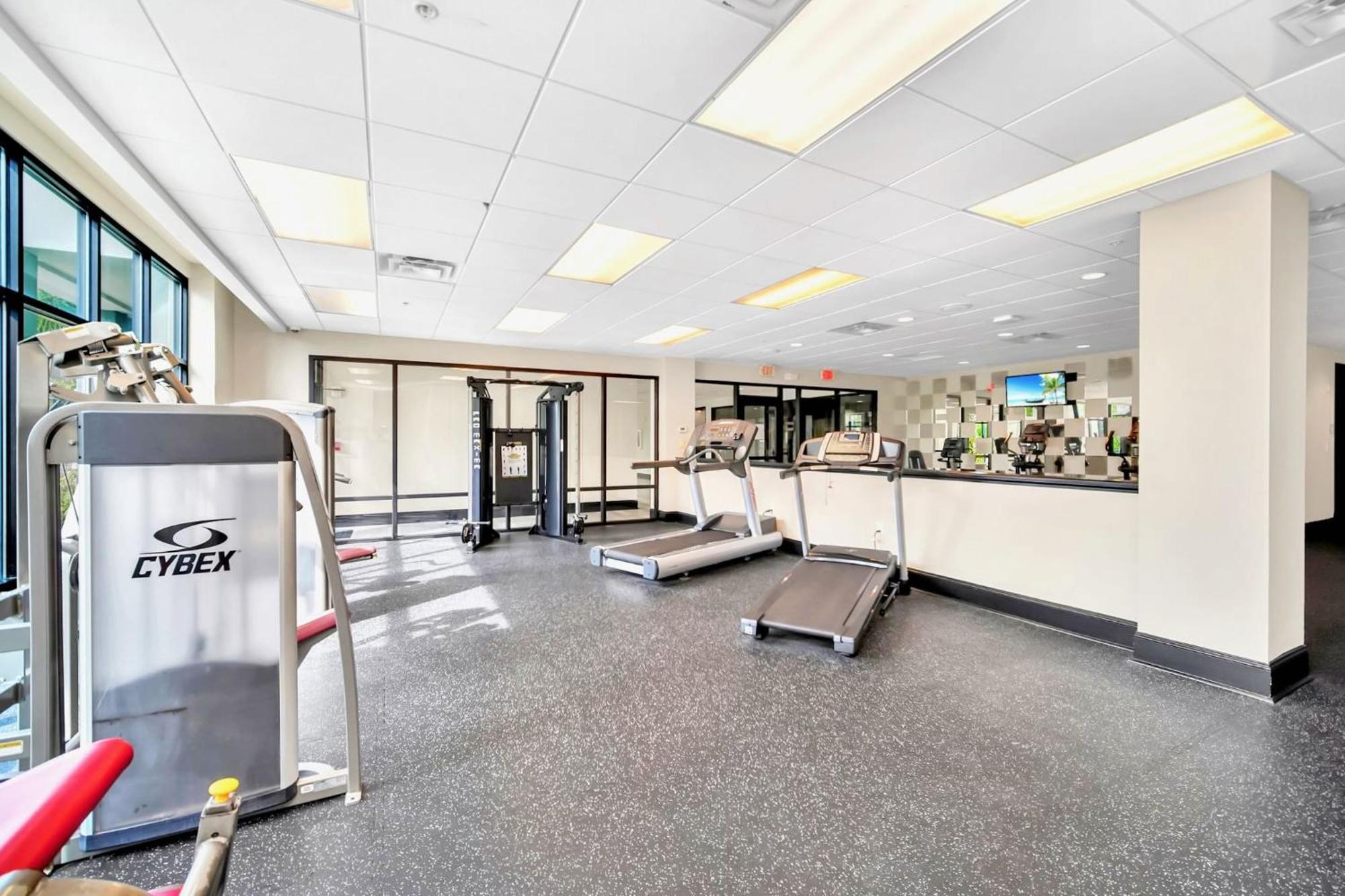 3Br Condo - Near Disney Balcony Pool Hot Tub ออร์ลันโด ภายนอก รูปภาพ
