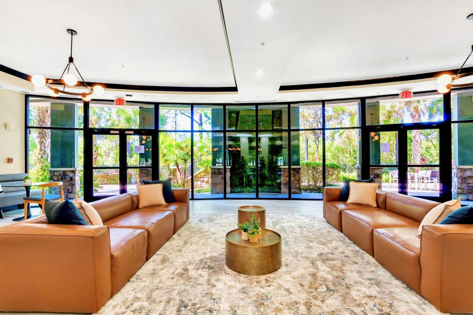3Br Condo - Near Disney Balcony Pool Hot Tub ออร์ลันโด ภายนอก รูปภาพ