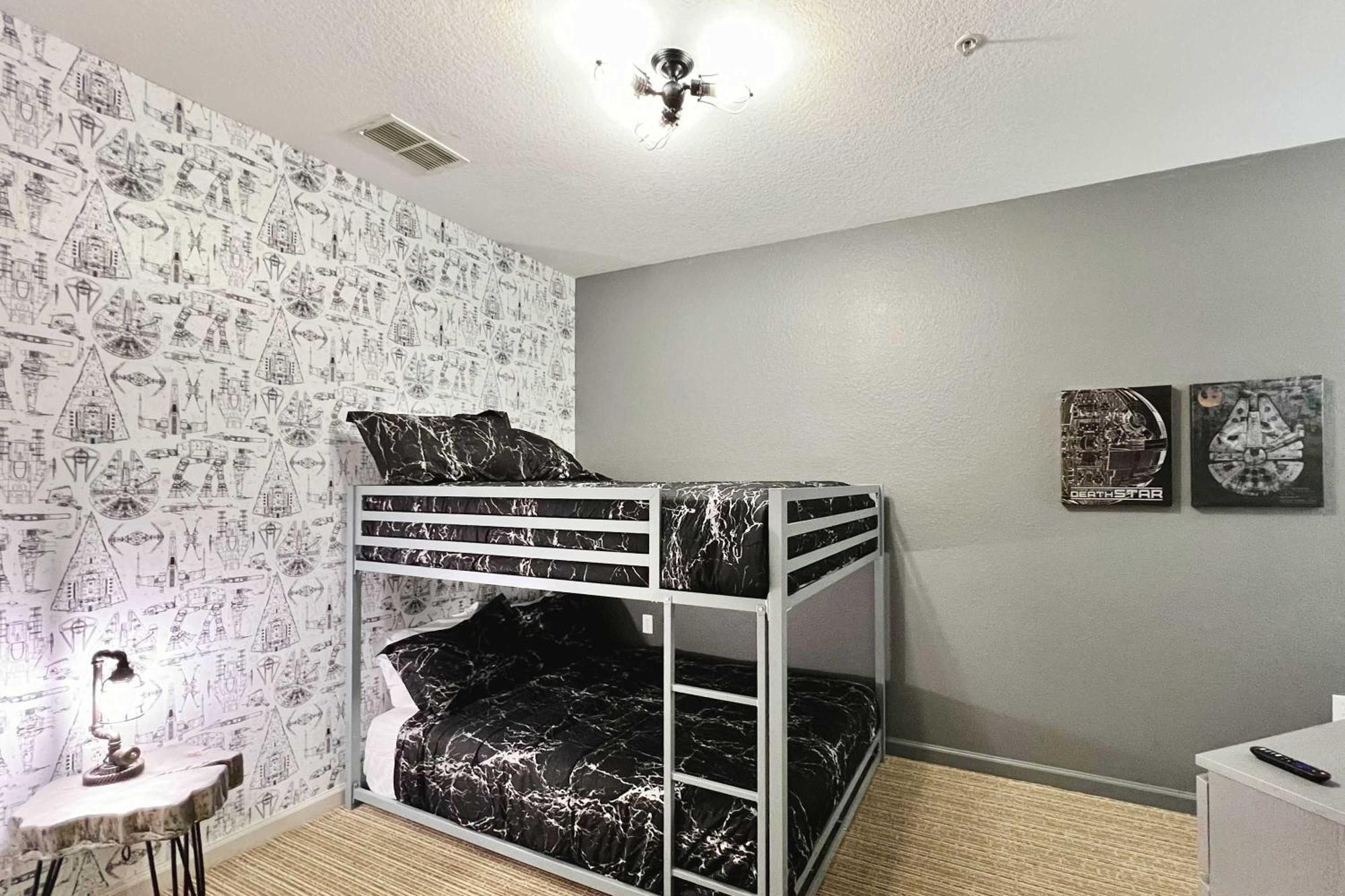 3Br Condo - Near Disney Balcony Pool Hot Tub ออร์ลันโด ภายนอก รูปภาพ